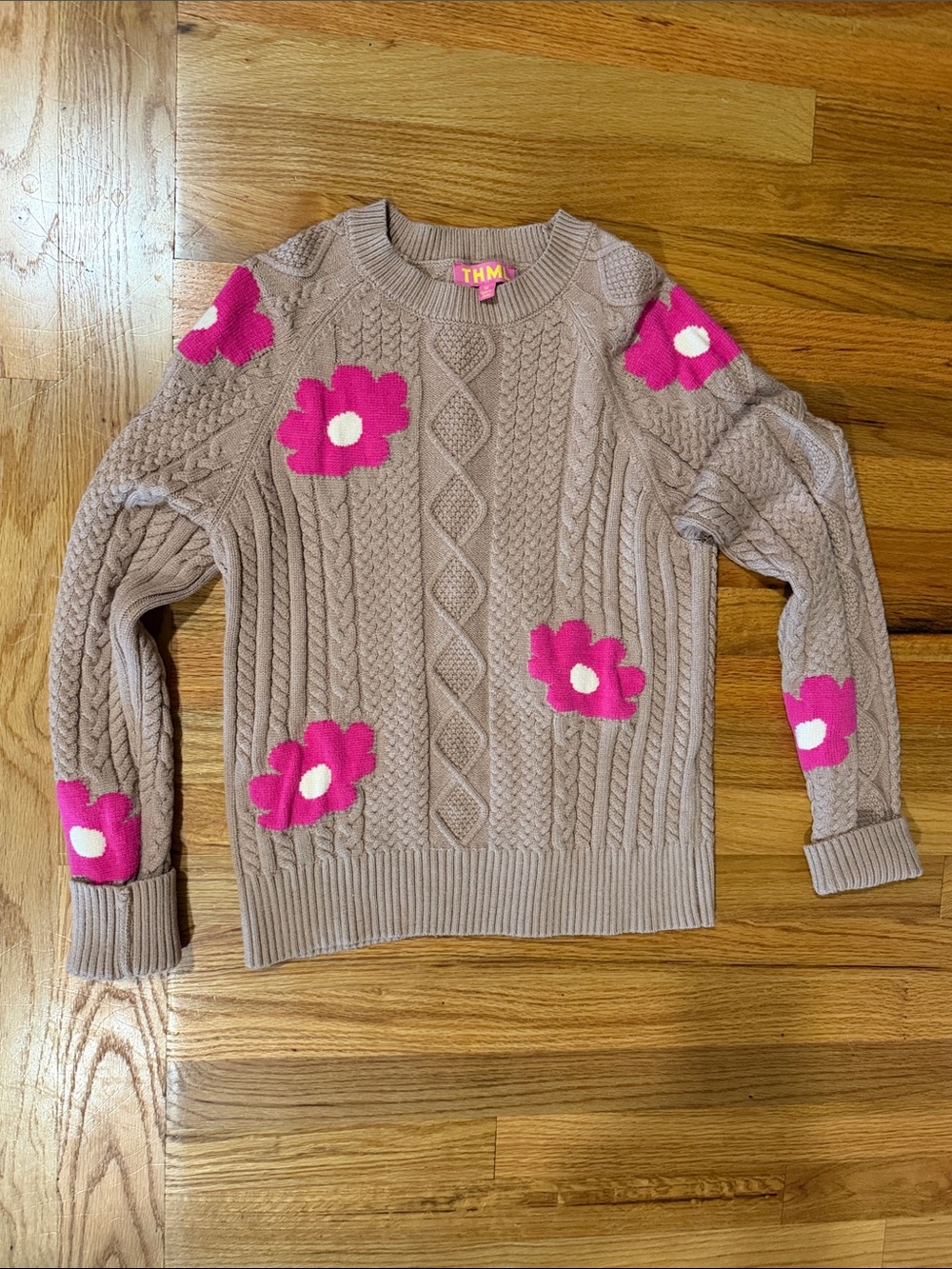Pink Flower Cable Knit Sweater - Women's Beige/Pink THML med.